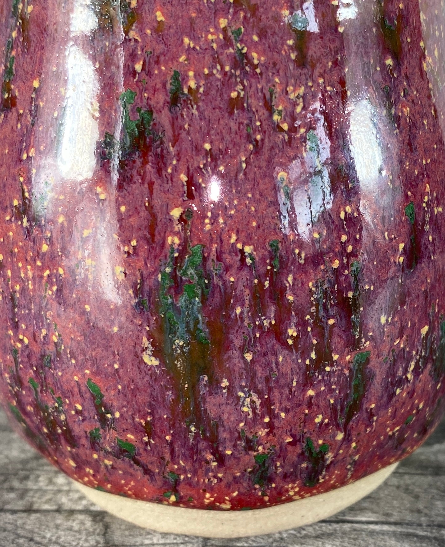Holly Shimmer vase #2