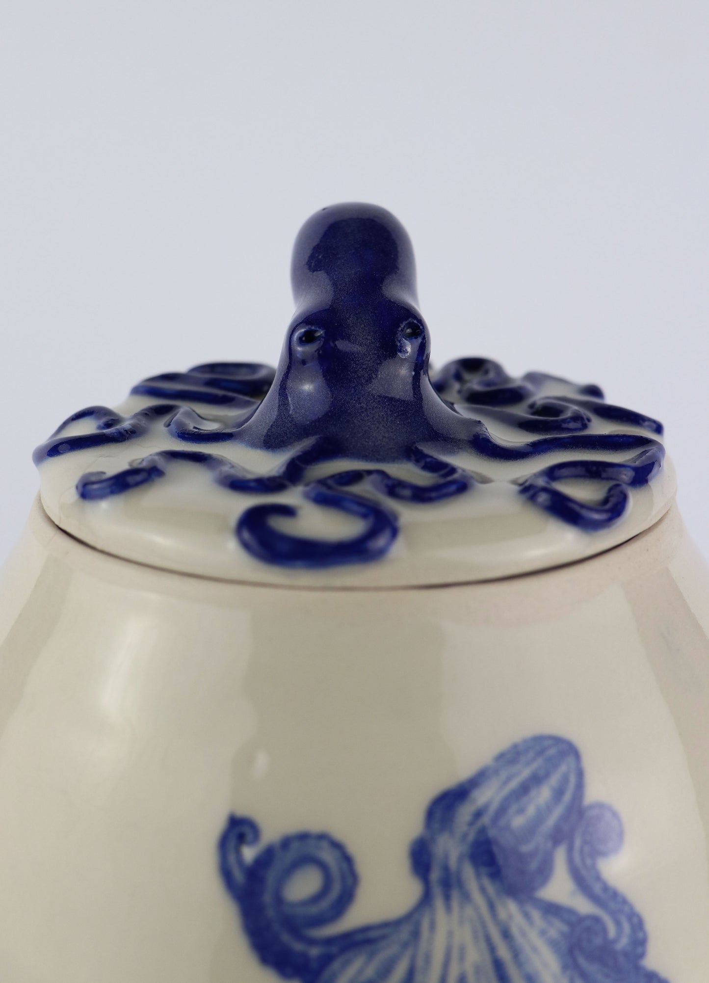 Large Octopus Lidded Pot